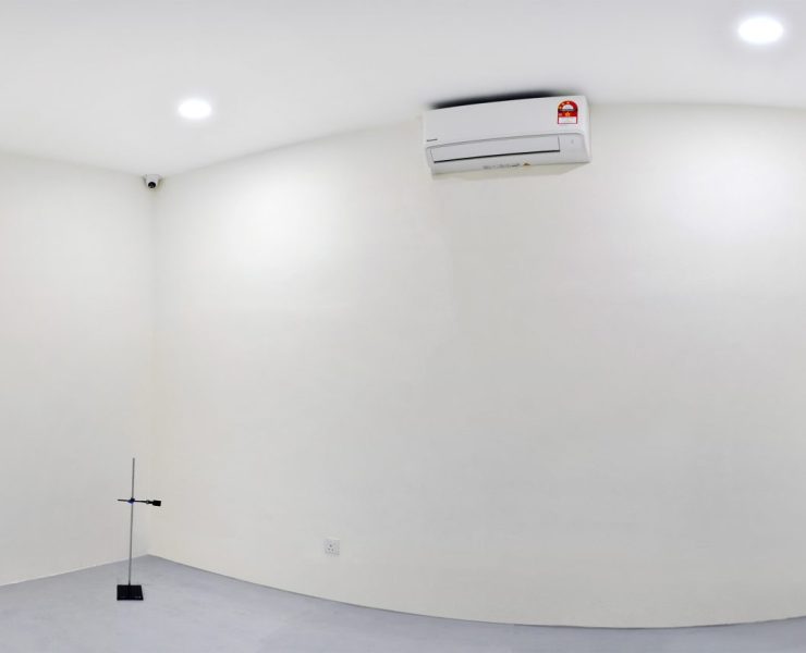 Room_panoramic_photo_v2